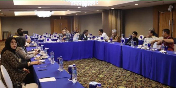 10E0F142-35E5-4F0D-A90D-010B02A3E0F5