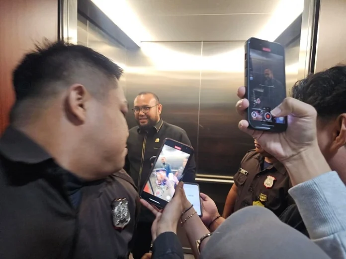 Anggota DPRD Kaltim Abdul Giaz Bungkam Usai Diperiksa Badan Kehormatan